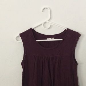 Maroon Sleeveless GAP Maternity Top